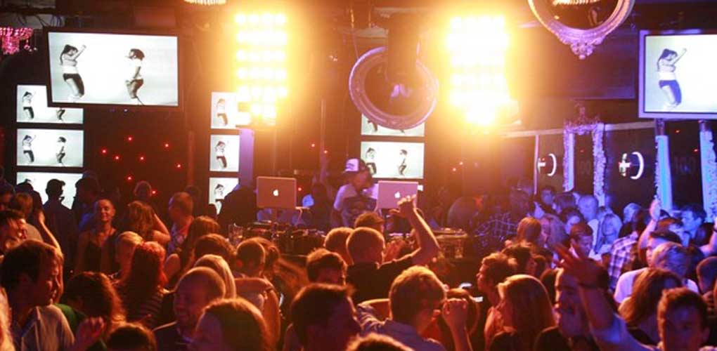 Pils, piker & party - en perfekt kveld på byen i Riga