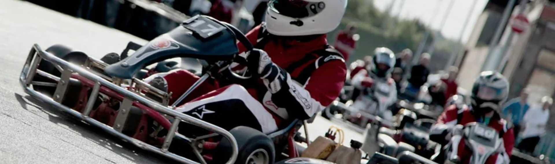 Karting extérieur à Bordeaux - Devis rapide pour votre EVG