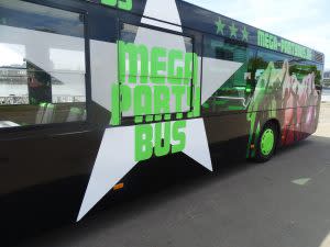 Mega-Partybus Düsseldorf | Jetzt mit Pissup Reisen buchen!
