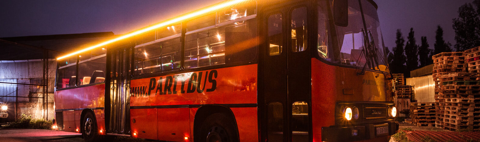 Party Bus in Amsterdam | Pissup