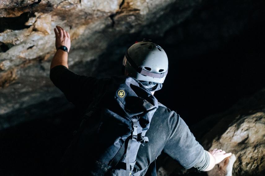 Grottetur i Budapest - utforsk de underjordiske og spennende grottene