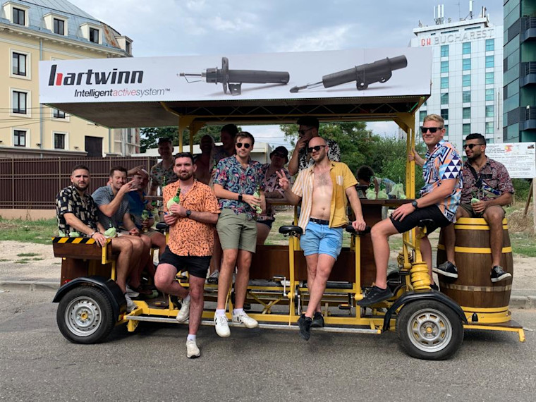 Bierbike Bukarest | Jetzt mit Pissup Reisen buchen!