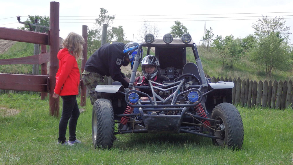 Verrrückte Buggy-Fahrt Prag | Jetzt mit Pissup buchen!