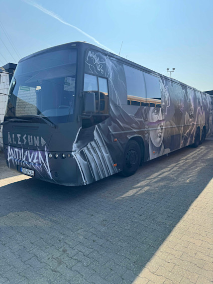 Partybus XXL Düsseldorf | Jetzt mit Pissup buchen!