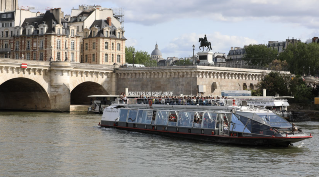 Private Bootstour auf der Seine Paris | Jetzt mit Pissup buchen!