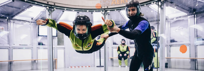 Indoor Skydiving Paris | Jetzt mit Pissup Reisen buchen!