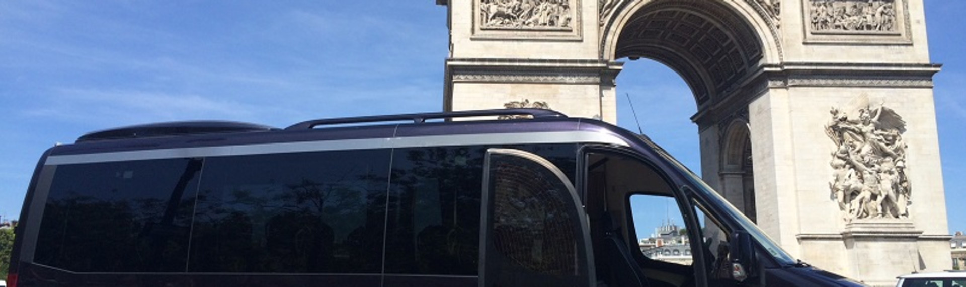 One Way Airport Transfer In Paris | Pissup Stag Dos