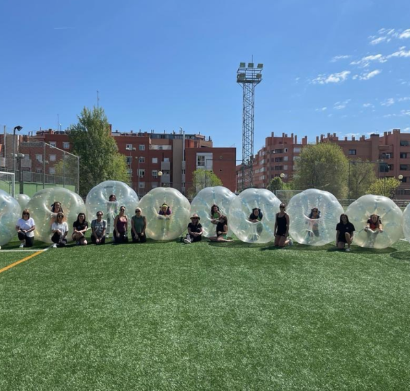 Outdoor Bubble Fußball Dresden | Jetzt mit Pissup buchen!