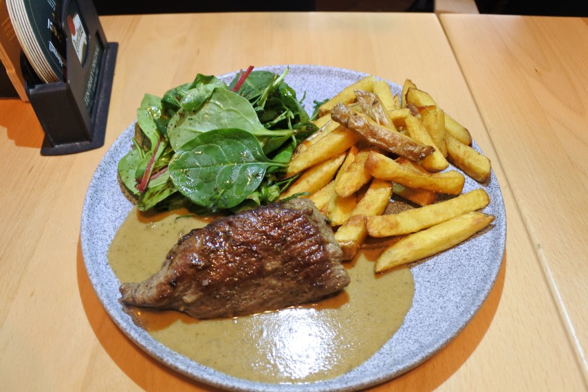 Steak essen Prag | Jetzt mit Pissup Reisen buchen!