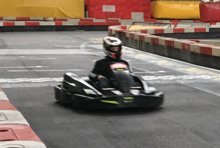 Karting en intérieur à Strasbourg. Du fun pour votre EVG