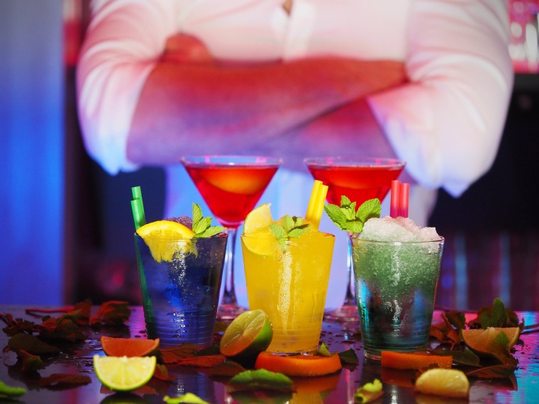 Barkeeper und Cocktails in Privathaus bei München | Pissup Reisen