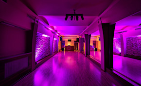 Lesbian Show With Food + Drink in Prague