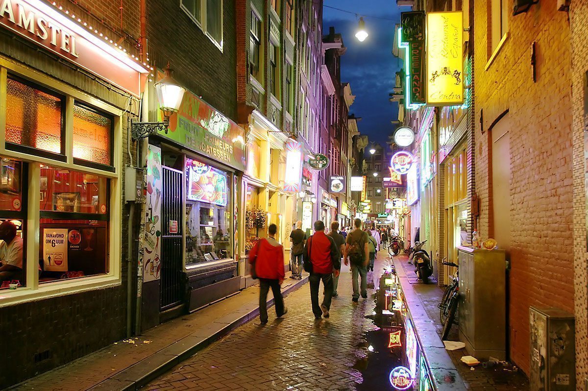 top 30 bars Amsterdam - pissup