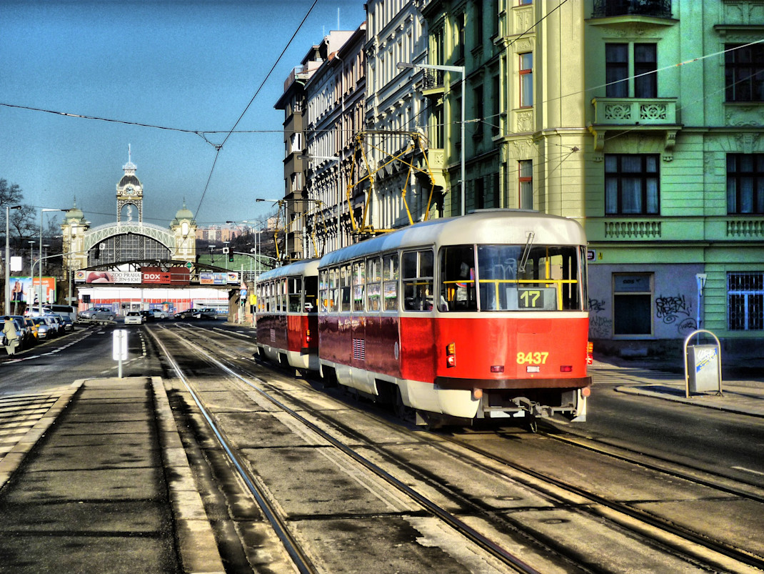 Junggesellinnenabschied Prag JGA für Frauen buchen