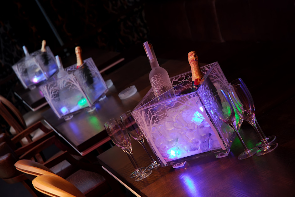 Soirée VIP en Boîte de Nuit à Prague Un EVG au Top avec Pissup